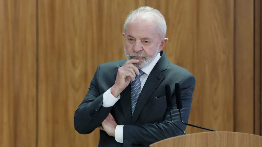 Cientista político aponta desvantagem de Lula em 2026 e alerta para cenário desfavorável