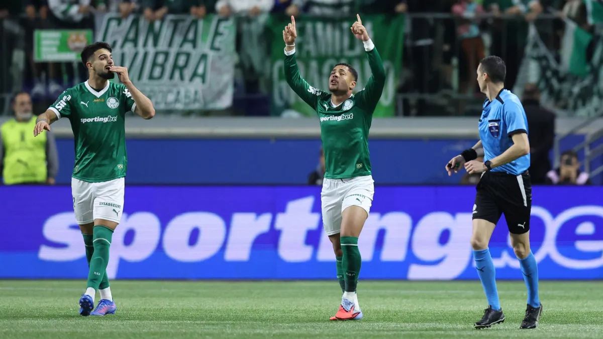 Palmeiras vira sobre River Plate e conquista vaga na semifinal da Libertadores