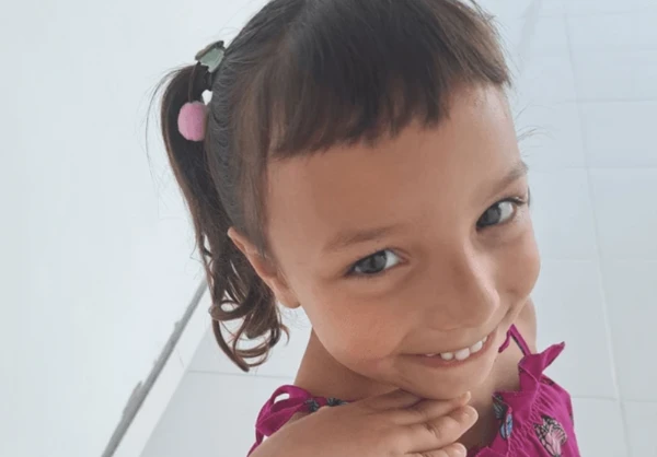 Casal confessa assassinato de menina e concretagem do corpo no quintal: “Ela atrapalhava”